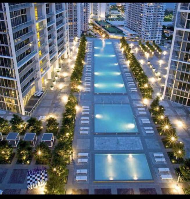 Luxury 5-Star Condo @37Th Floor In Icon Brickell 2B/2B Майами Экстерьер фото